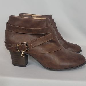 Thalia Sodi Brown Booties